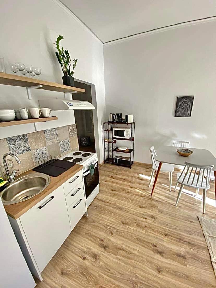 Comfortable Apartment In The City Center Athens Exterior photo